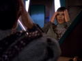 Troi erkennt im Spiegel, dass sie Romulanerin ist.jpg
