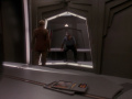 Worf in der Arrestzelle.jpg