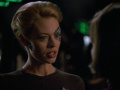 Seven sagt Janeway, dass sie ihre Kommandostruktur hätte unterlaufen können.jpg