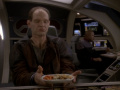 Eddington mag sein Essen nicht.jpg