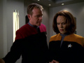 Paris und Torres streiten im Bereitschaftsraum von Janeway.jpg