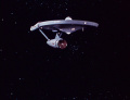 Enterprise NCC-1701 verlässt die Milchstraße.jpg