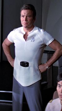 Kirk 2273 an Bord der Enterprise.jpg